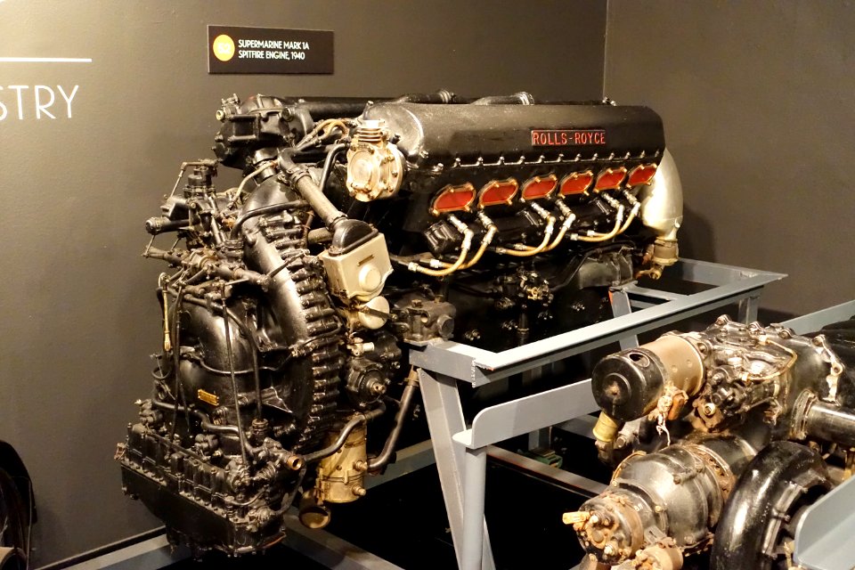 Supermarine Mark 1A Spitfire engine, 1940, Rolls-Royce - Museum of Science and Industry (Chicago) - DSC06827