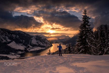 Sunset Over Grundlsee (246990987)