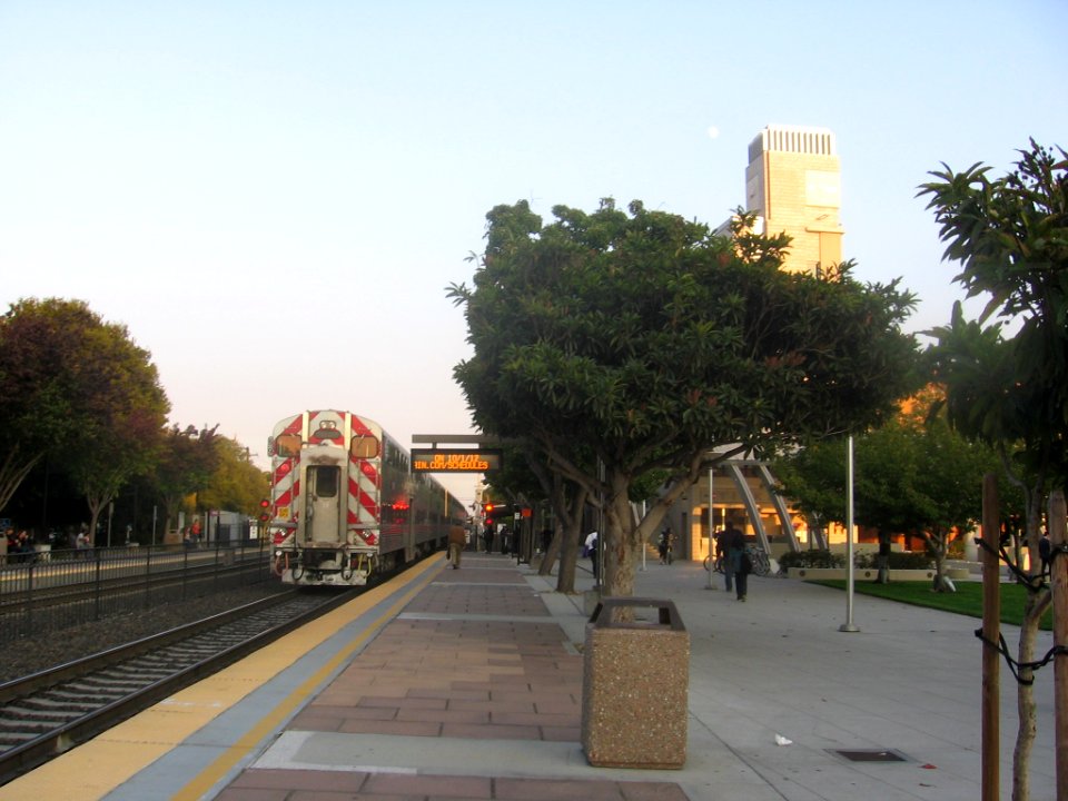 Sunnyvale Station 1801 04