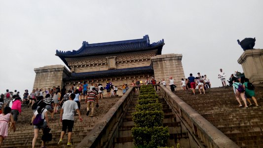 Sun Yat-sen Mausoleum, August 2016