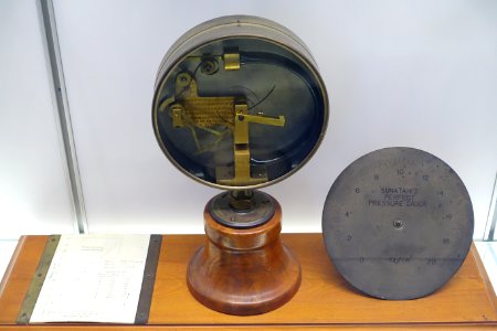 Sunatani's Perfect Pressure Gauge, 1933 - Museum of Science and Industry (Chicago) - DSC06357