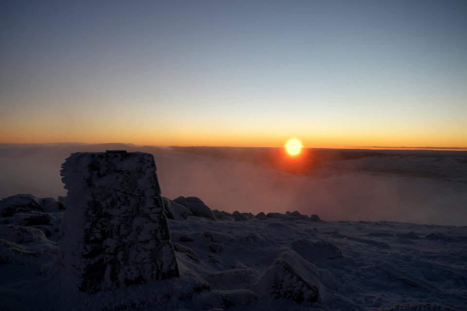 Sunrise views from the summit of Mount Kosciuszko, Kosciuszko National Park 44