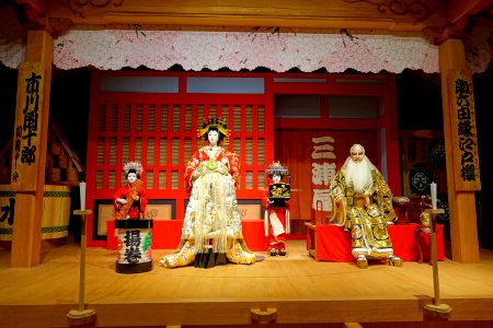 Sukeroku on the kabuki stage, replica of late 1700s, scale 1 to 1 - Edo-Tokyo Museum - Sumida, Tokyo, Japan - DSC06816