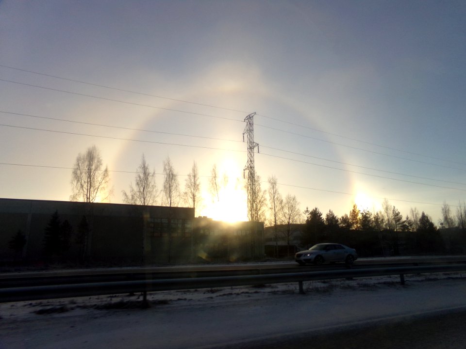 Sun halo in Petikko