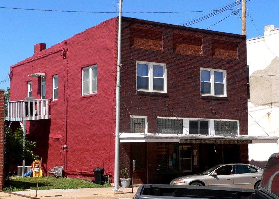 Superior, Nebraska Spohn Building 4th St from SW