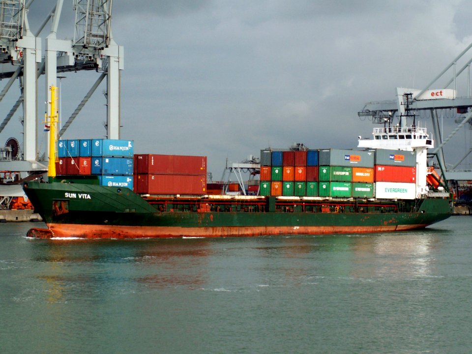 Sun Vita-1 Port of Rotterdam 11-Feb-2006