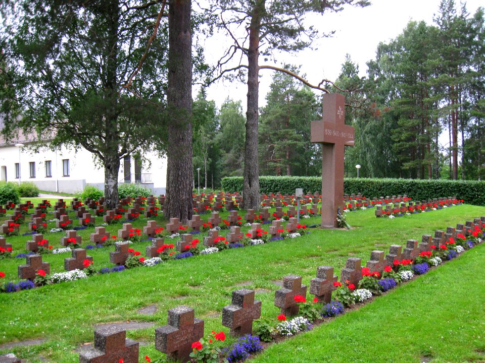 Suomussalmi church military cementery