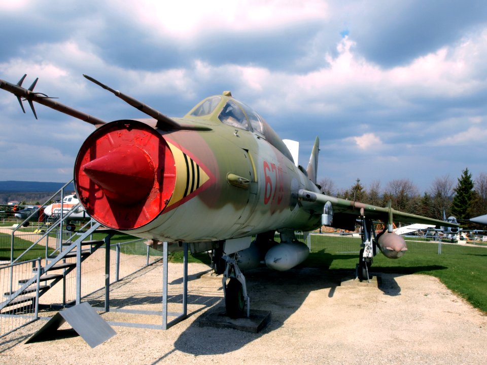 Sukhoi Su-22M-4 'Fitter-K' - 678 - East-German Air Force pic2