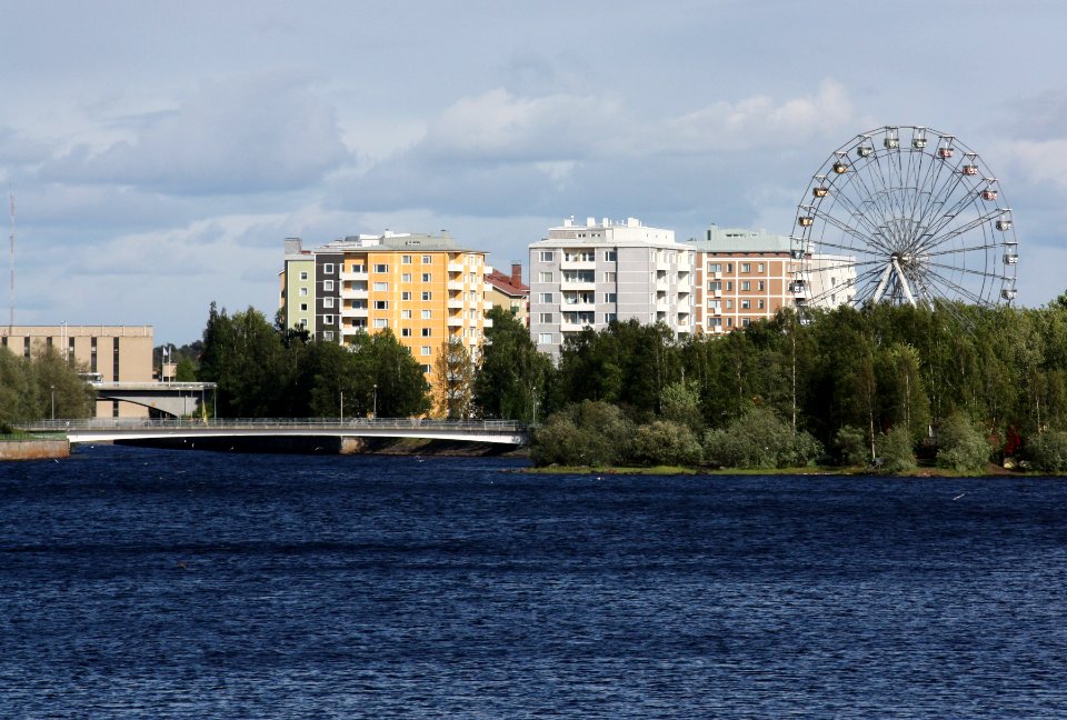 Suomen Tivoli Oulu 20100605 01