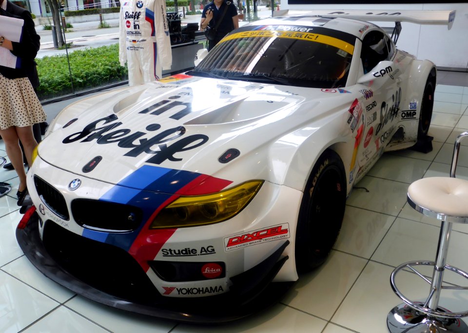 SUPER GT 2014 No.7 Studie BMW Z4 (3)
