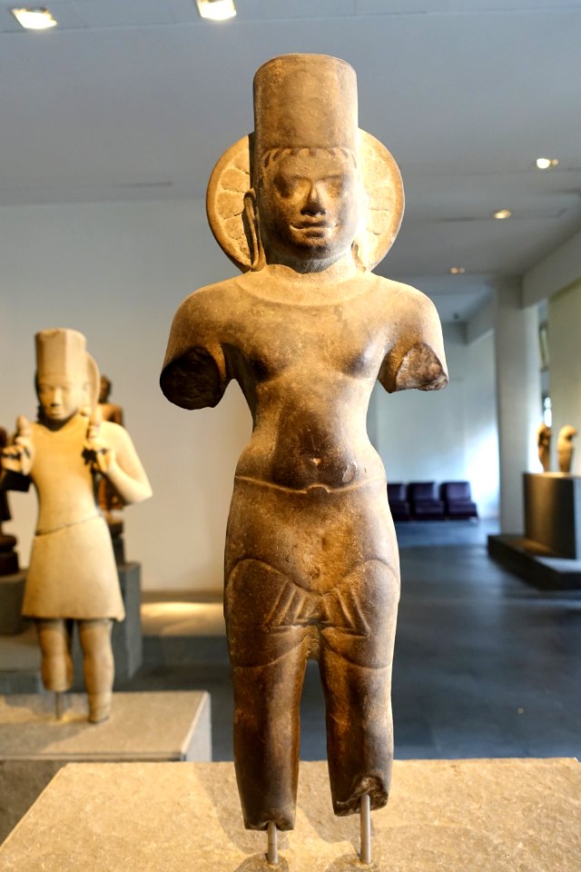 Surya (sun god), Nui Ba The, An Giang, 6th-7th century, sandstone - Museum of Vietnamese History - Ho Chi Minh City - DDSC06076
