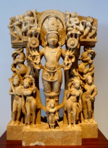 Surya, Central India, 10th-11th century AD, sandstone - Matsuoka Museum of Art - Tokyo, Japan - DSC07167