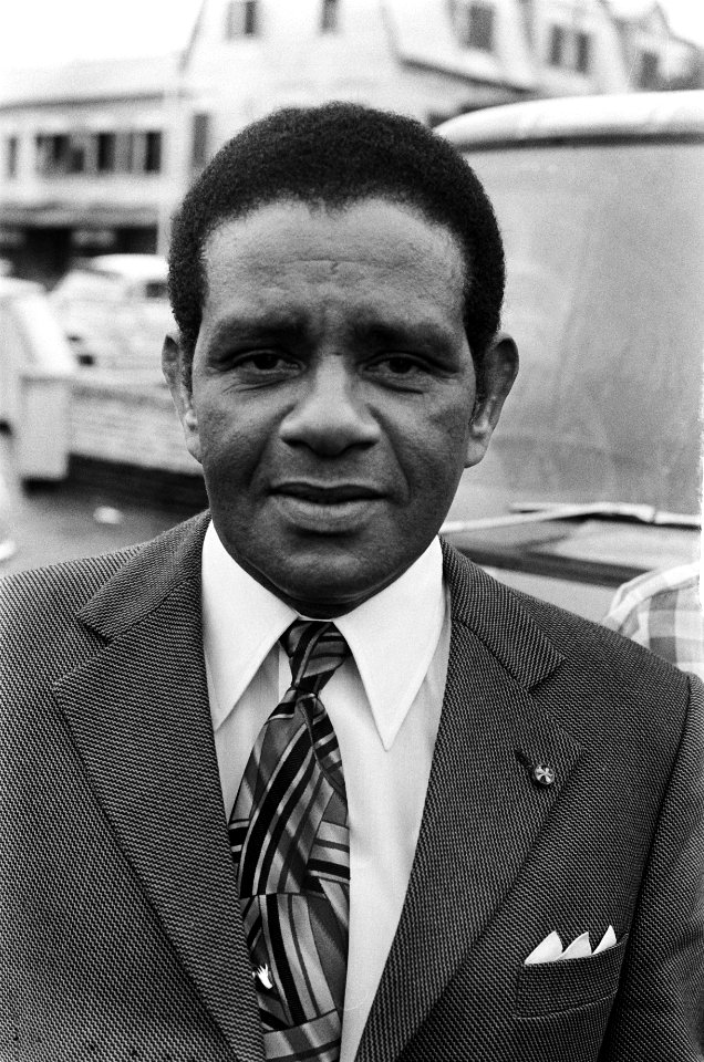 Suriname, politiek minister, Bestanddeelnr 927-8393