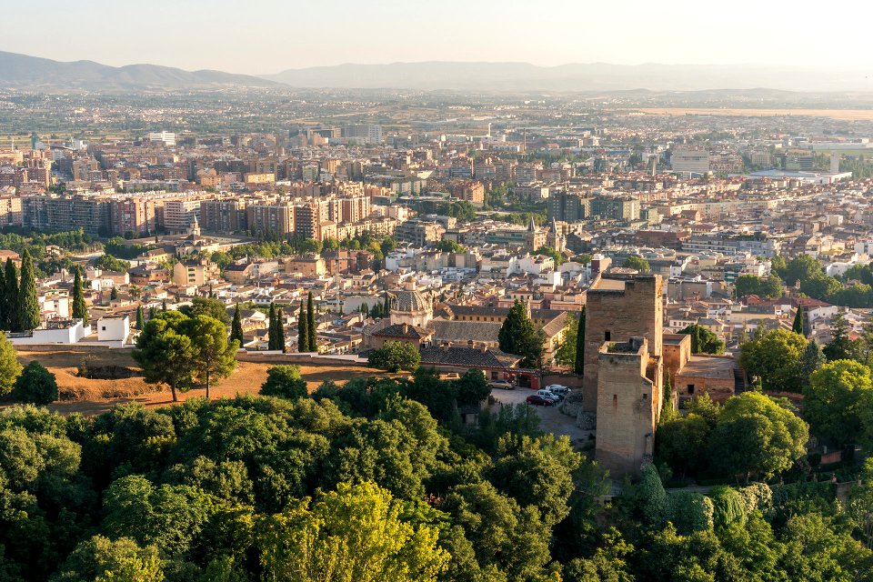 Sultry Granada (184763743)