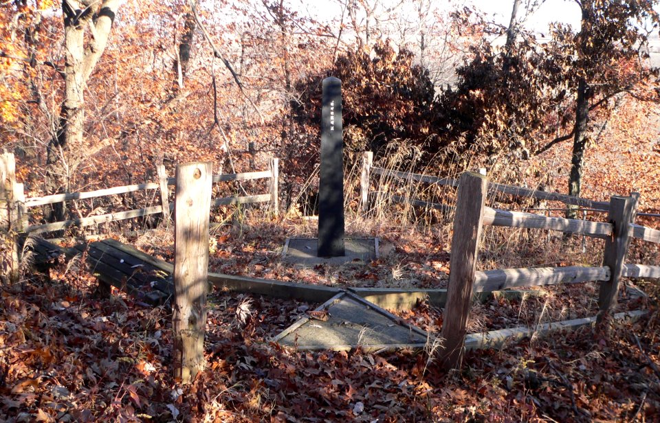 Survey monument RH00-062 from S 1