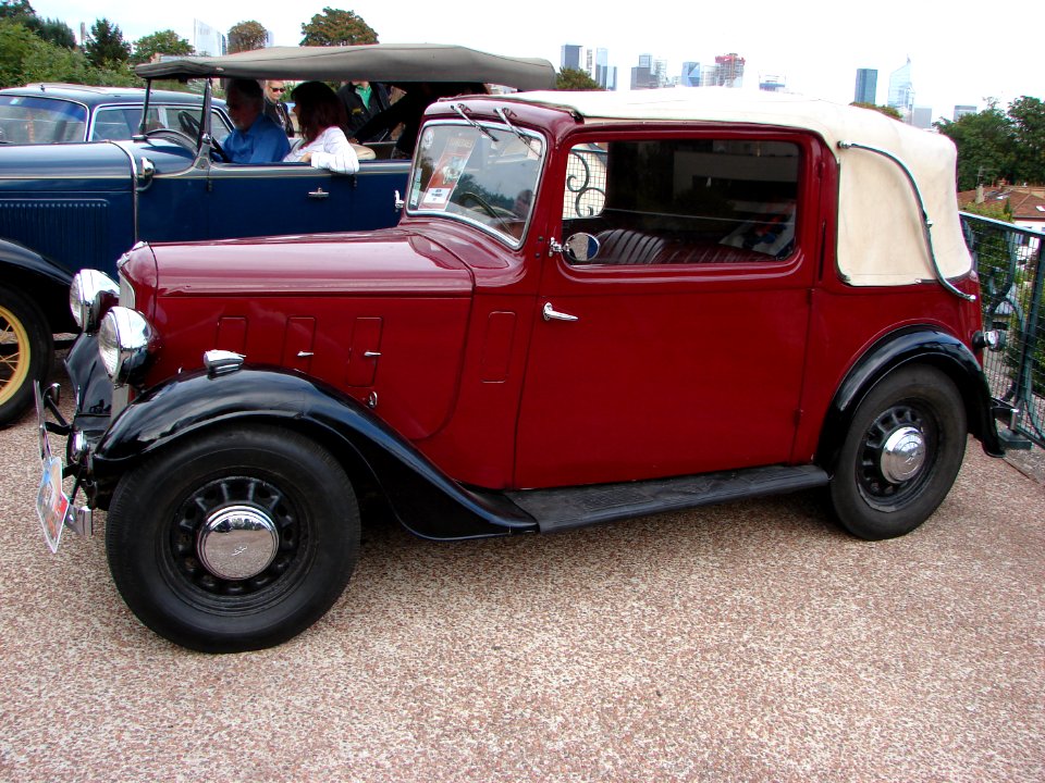 Suresnes Auto Retro1