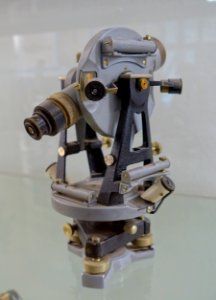 Surveying instrument - Röntgen-Gedächtnisstätte Würzburg - Würzburg, Germany - DSC04347