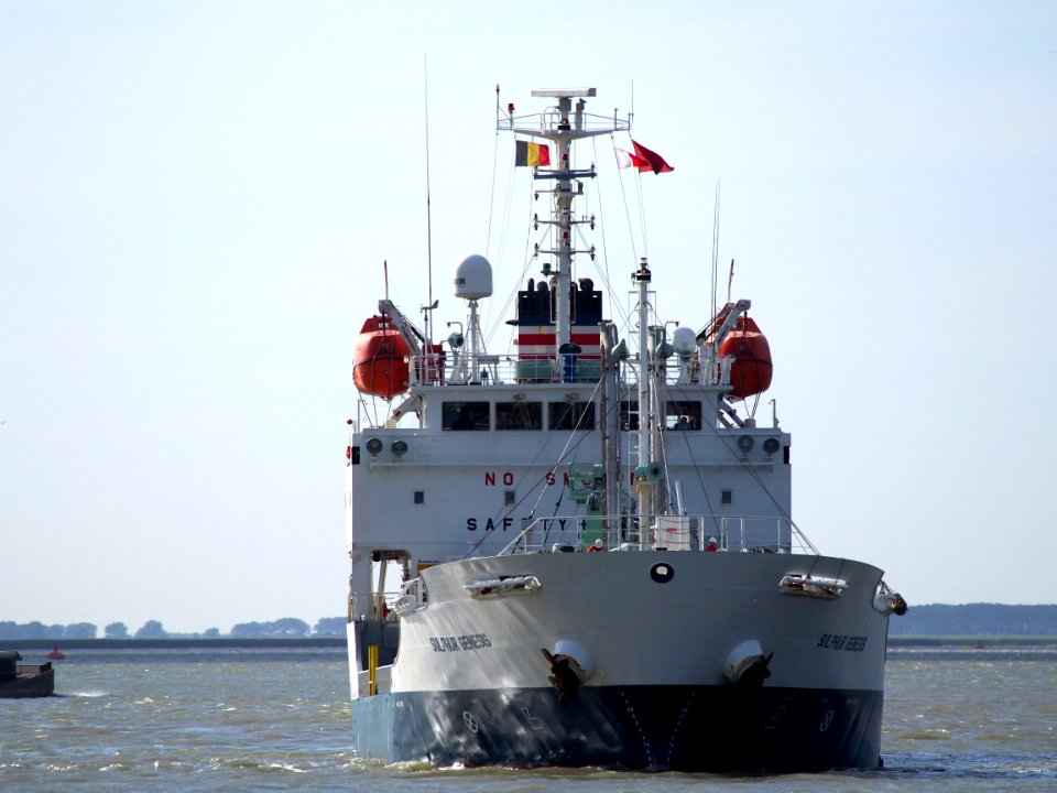 Sulphur Genesis - IMO 9511789, Berendrechtsluis pic1