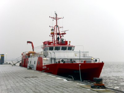 Survey vessel Meridian (1)