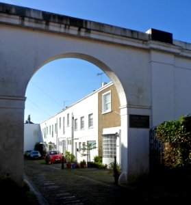 Sussex Mews, Eastern Road, Brighton (February 2014) (3)