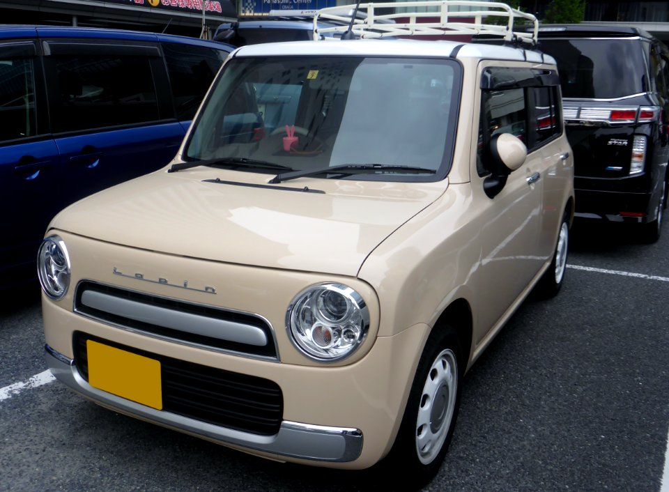 Suzuki ALTO Lapin Chocolat G (HE22S) front