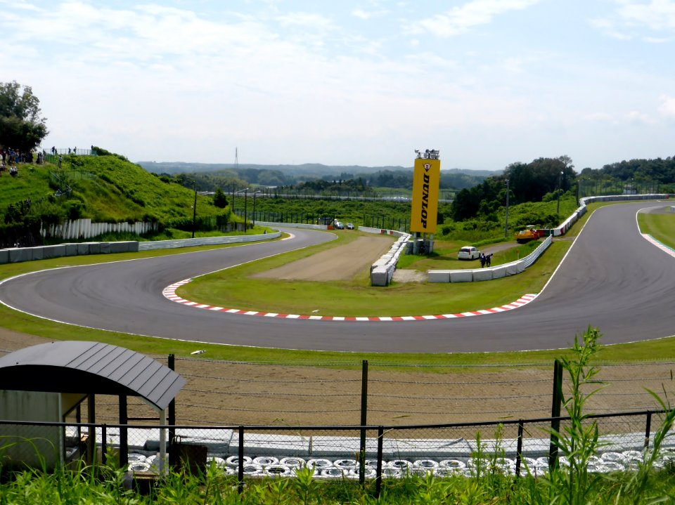 SUZUKA CIRCUIT 11th corner Hairpin