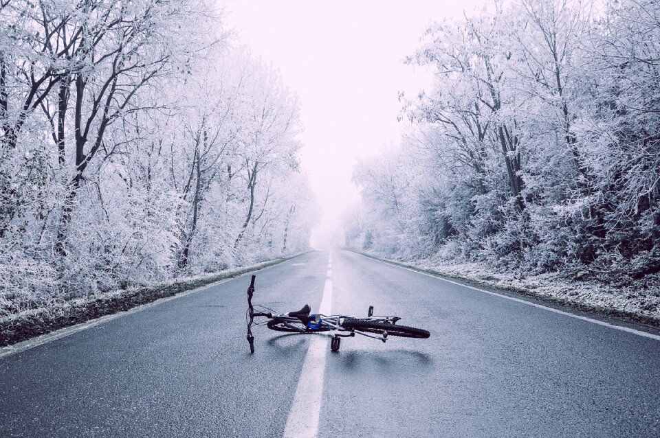 Perspective road snow