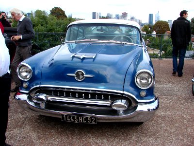 Suresnes Auto Retro57