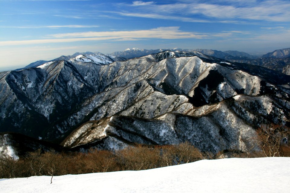 Suzuka Mountains from Mount Fujiwara 2011-02-19