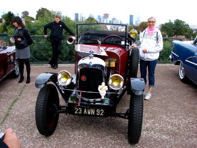 Suresnes Auto Retro56