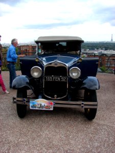 Suresnes Auto Retro2