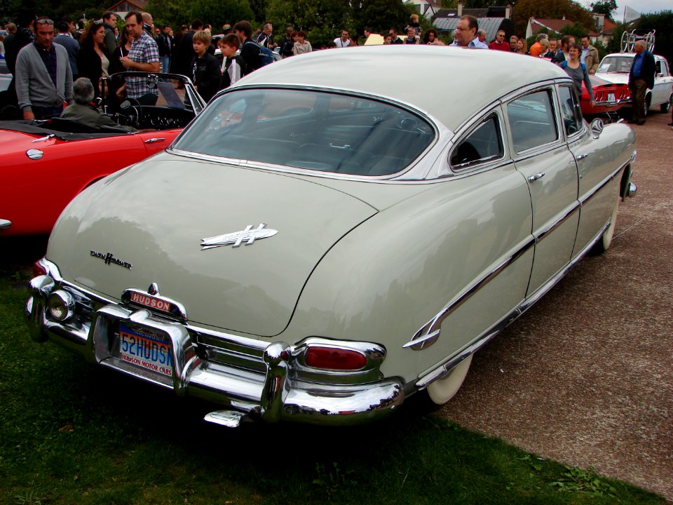 Suresnes Auto Retro17