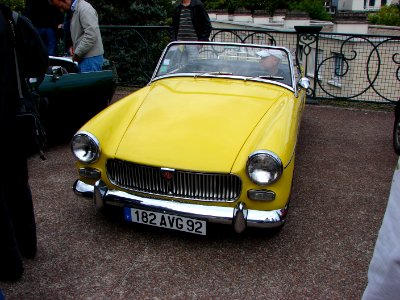 Suresnes Auto Retro41