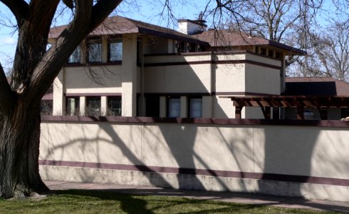 Sutton House (McCook, Nebraska) NE balcony