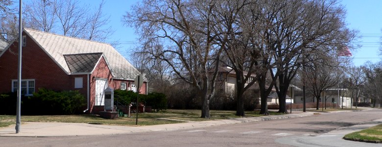 Sutton House (McCook, Nebraska) setting from WSW