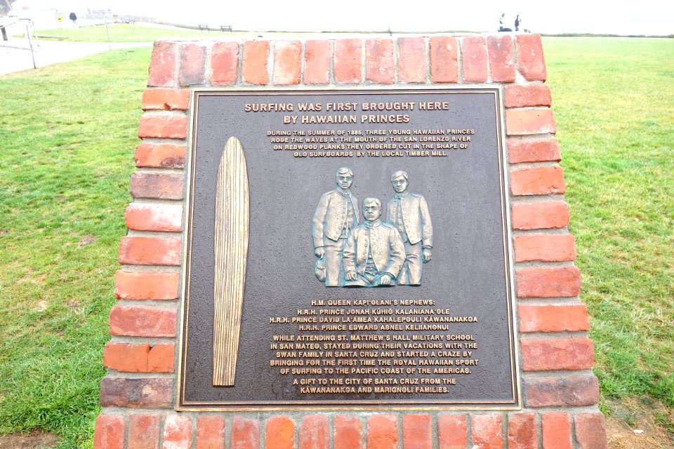 Surfing was First Brought Here by Hawaiian Princes - Santa Cruz, California - DSC07290