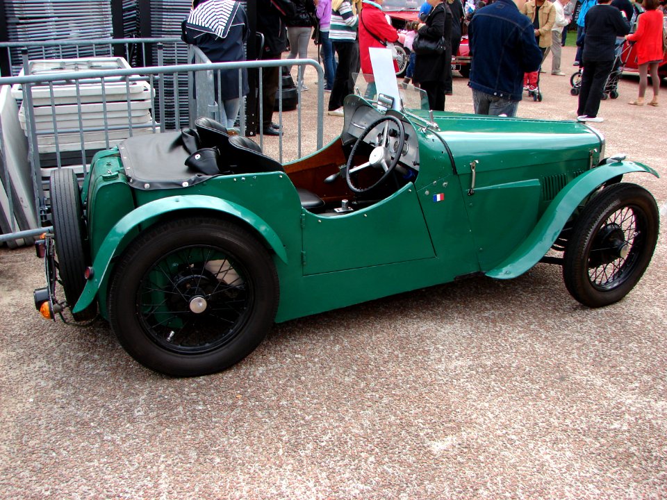 Suresnes Auto Retro7