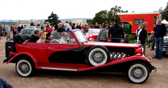 Suresnes Auto Retro52