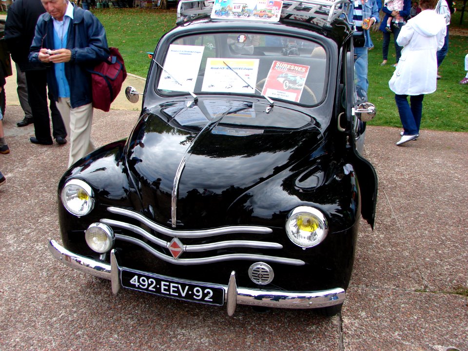 Suresnes Auto Retro30