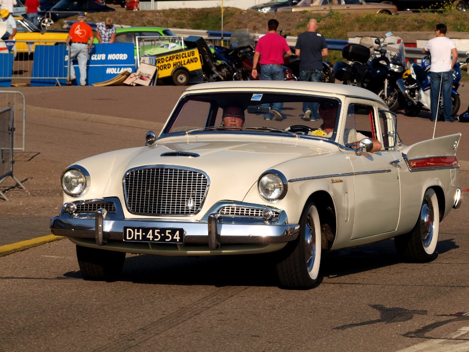 Studebaker Hawk V8 dutch licence registration DH-45-54 pic01