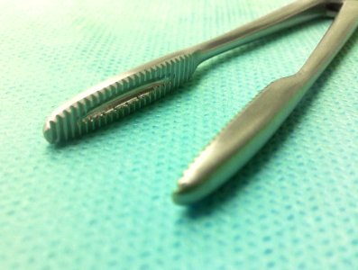Surgical clamp 03