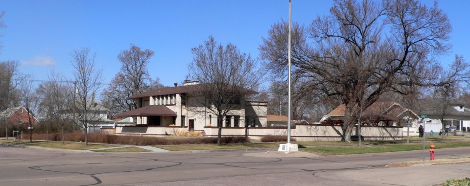 Sutton House (McCook, Nebraska) setting from ESE