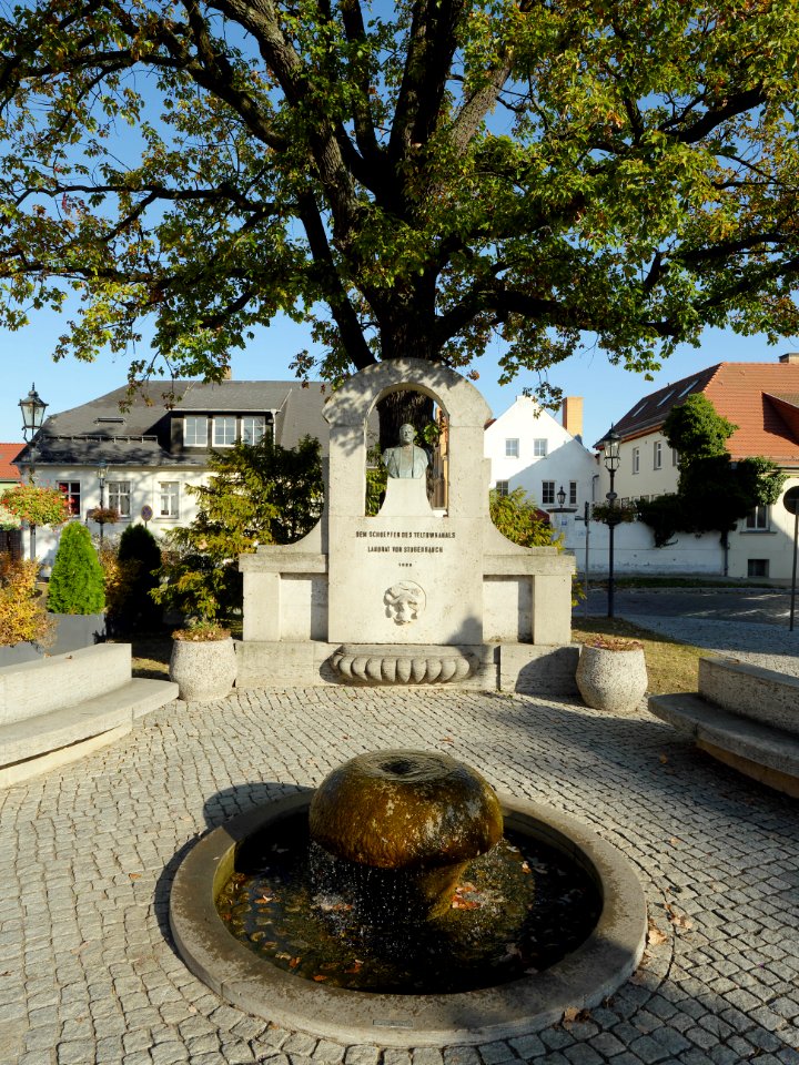 Stubenrauch.Brunnen.Teltow