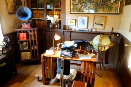 Study - Jack London's Cottage - DSC03870 photo