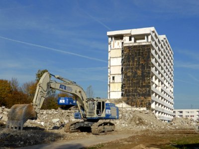 Stufenhochhaus 18-11-03-7