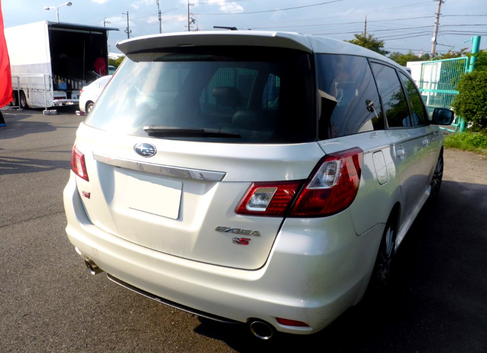 Subaru EXIGA tS (YA5) rear