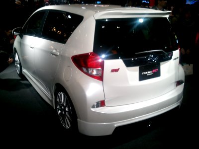 Subaru Trezia STI concept rear