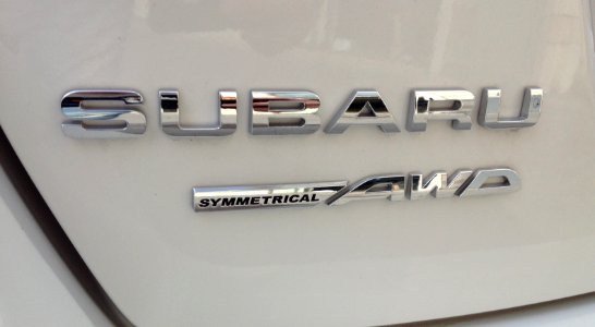 Subaru XV Symmetrical AWD logo