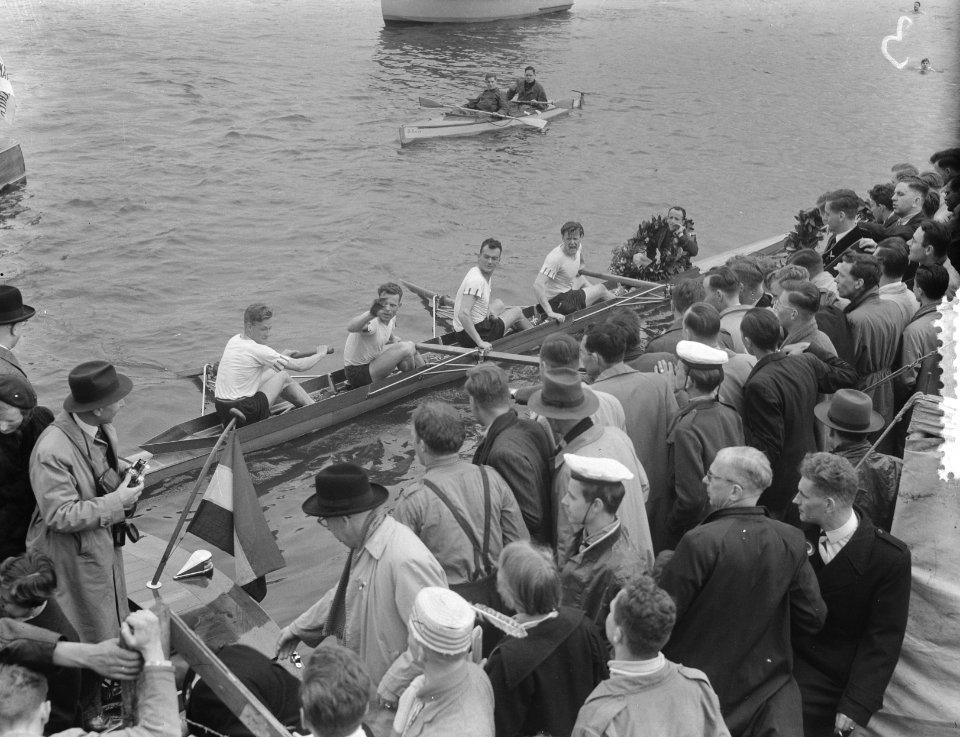 Studenten roeiwedstrijd Amsterdam-Rijnkanaal, Bestanddeelnr 905-0792