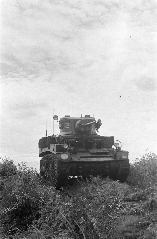 Stuart tank in actie, Bestanddeelnr 142-6-5